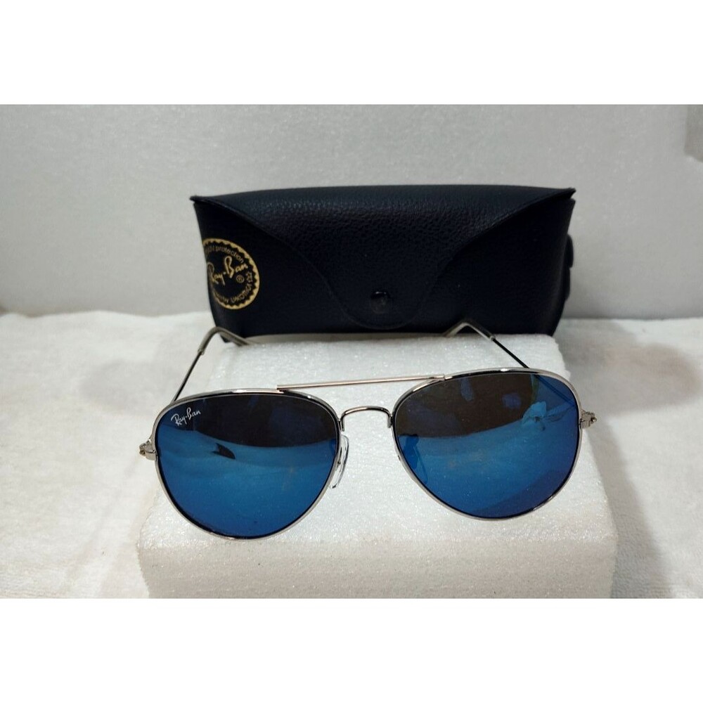 Ray Ban RB3025 Mens Aviator 53-14-140 Gold Metal Sunglasses with Case Scratched